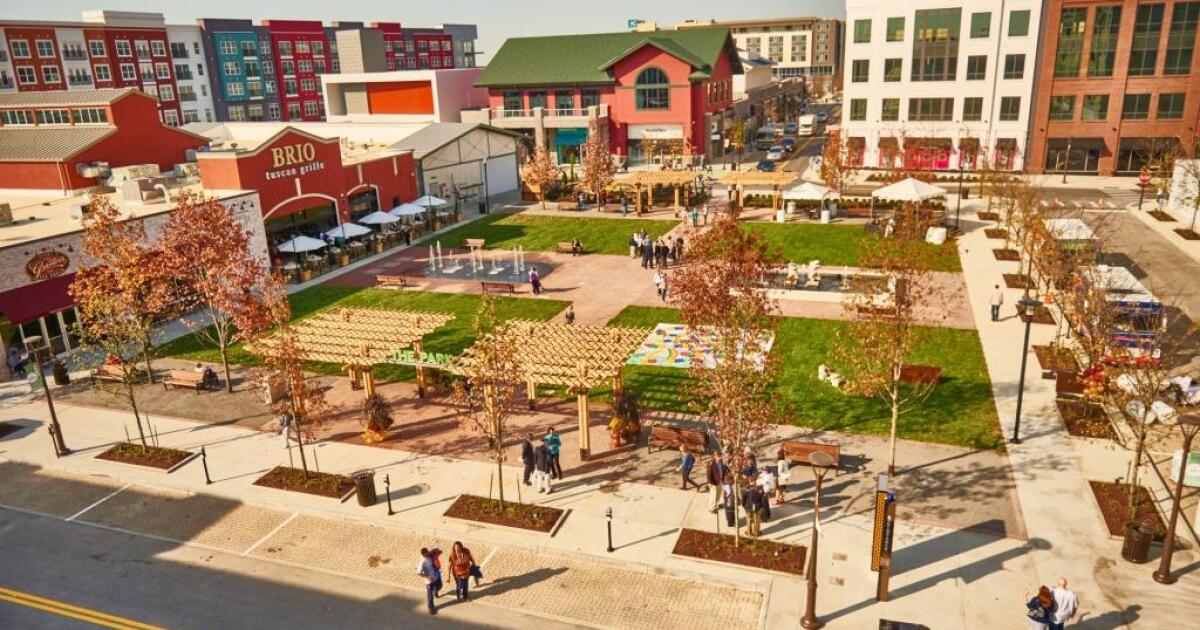 Liberty Center Mall


              <br/> <br/> 
              Location: Legazpi City<br/> 
              Services: Mechanical Design<br/> 
              Client: Makati Development Corporation<br/> 